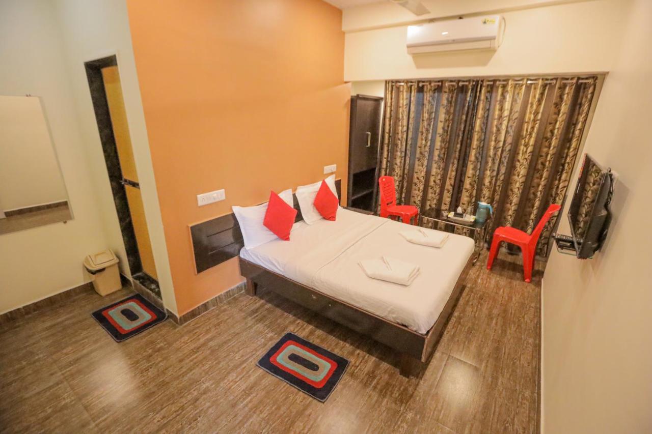 לונבלה Hotel Sai Niwas מראה חיצוני תמונה