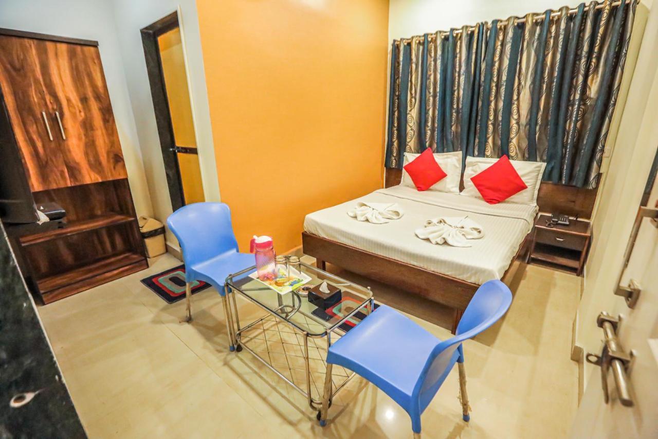 לונבלה Hotel Sai Niwas מראה חיצוני תמונה